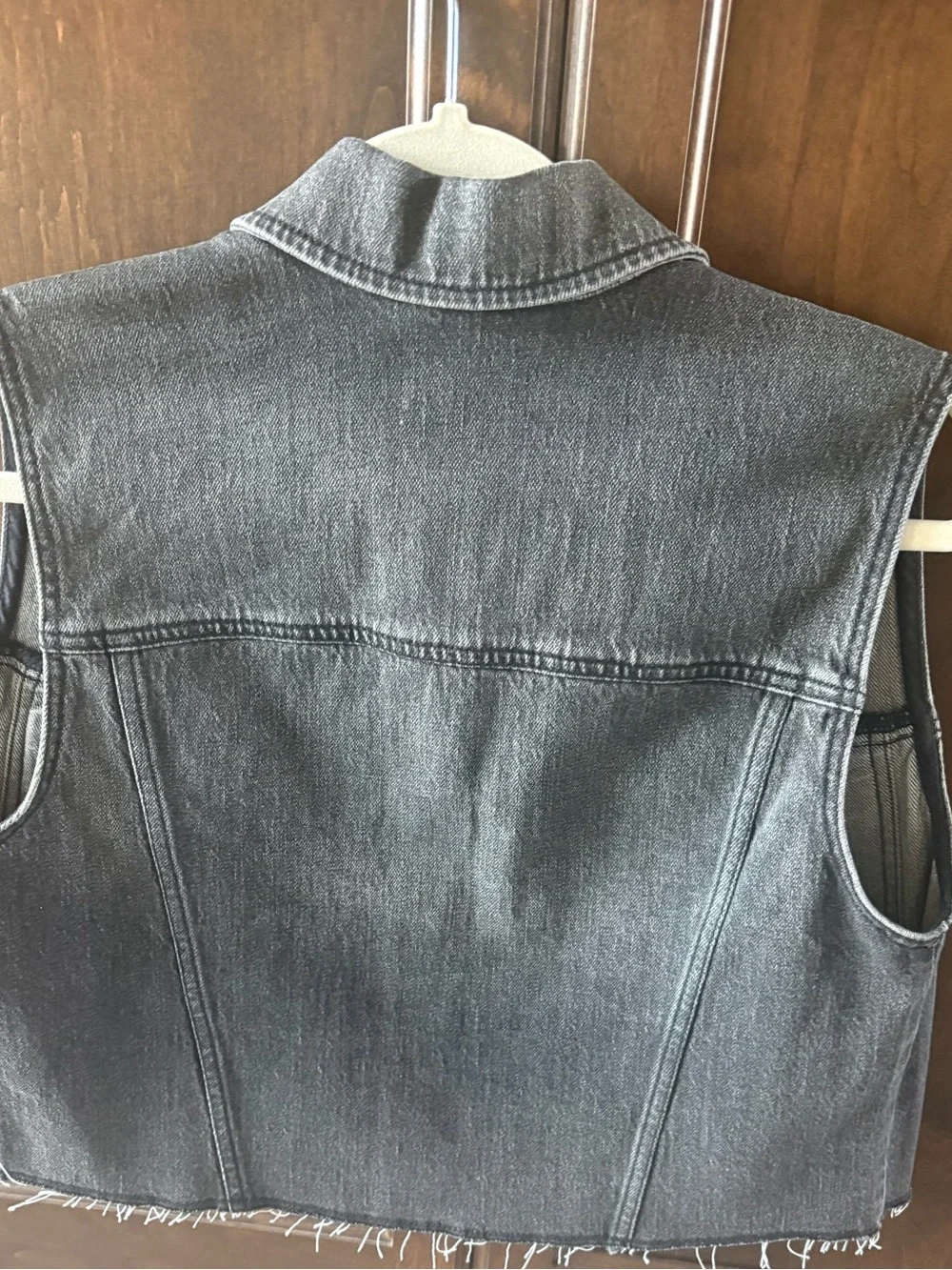 Evereve Black Washed Denim Sleeveless Vest
